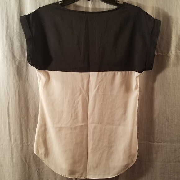 Women's Express Top - Picture 6 of 6